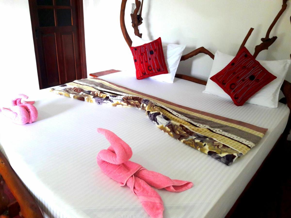 엘라 La Rochelle B&B 외부 사진