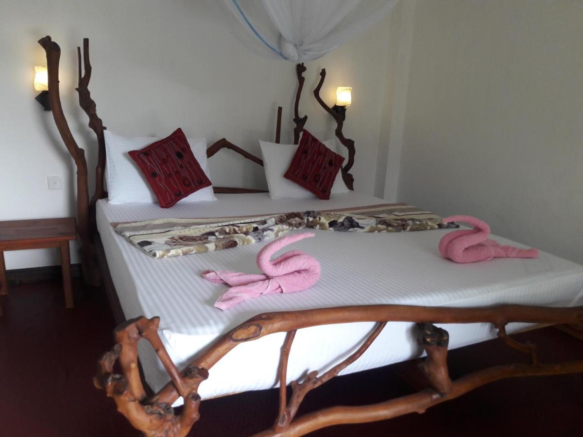 엘라 La Rochelle B&B 외부 사진