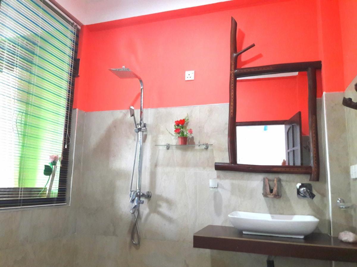 엘라 La Rochelle B&B 외부 사진